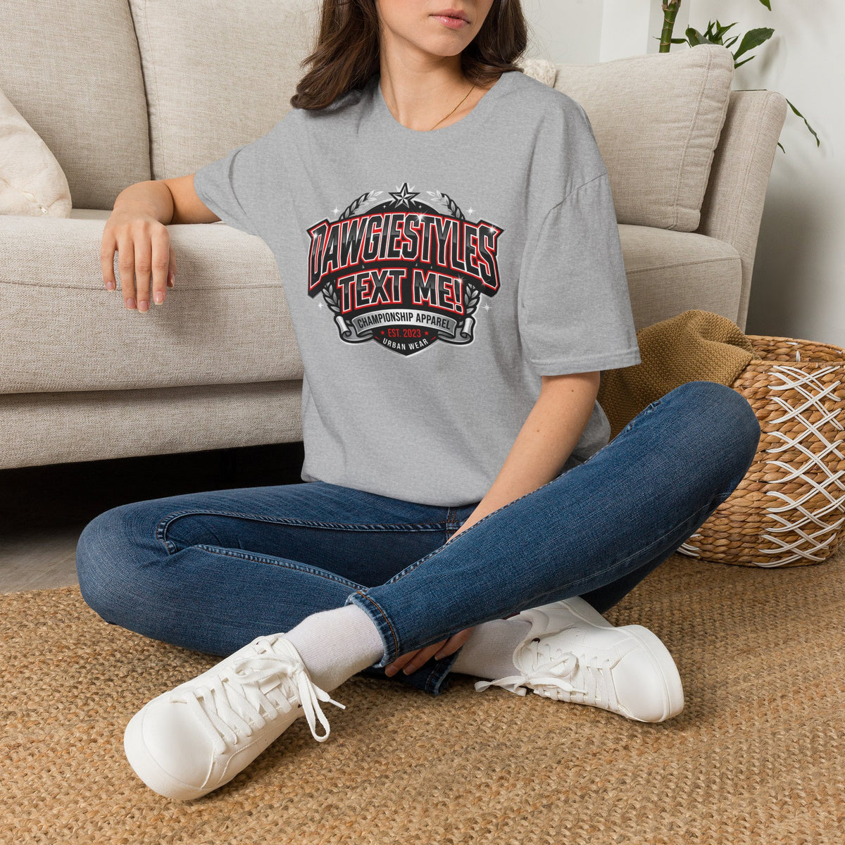 DawgiesTyles "Text Me!" Graphic T-Shirt