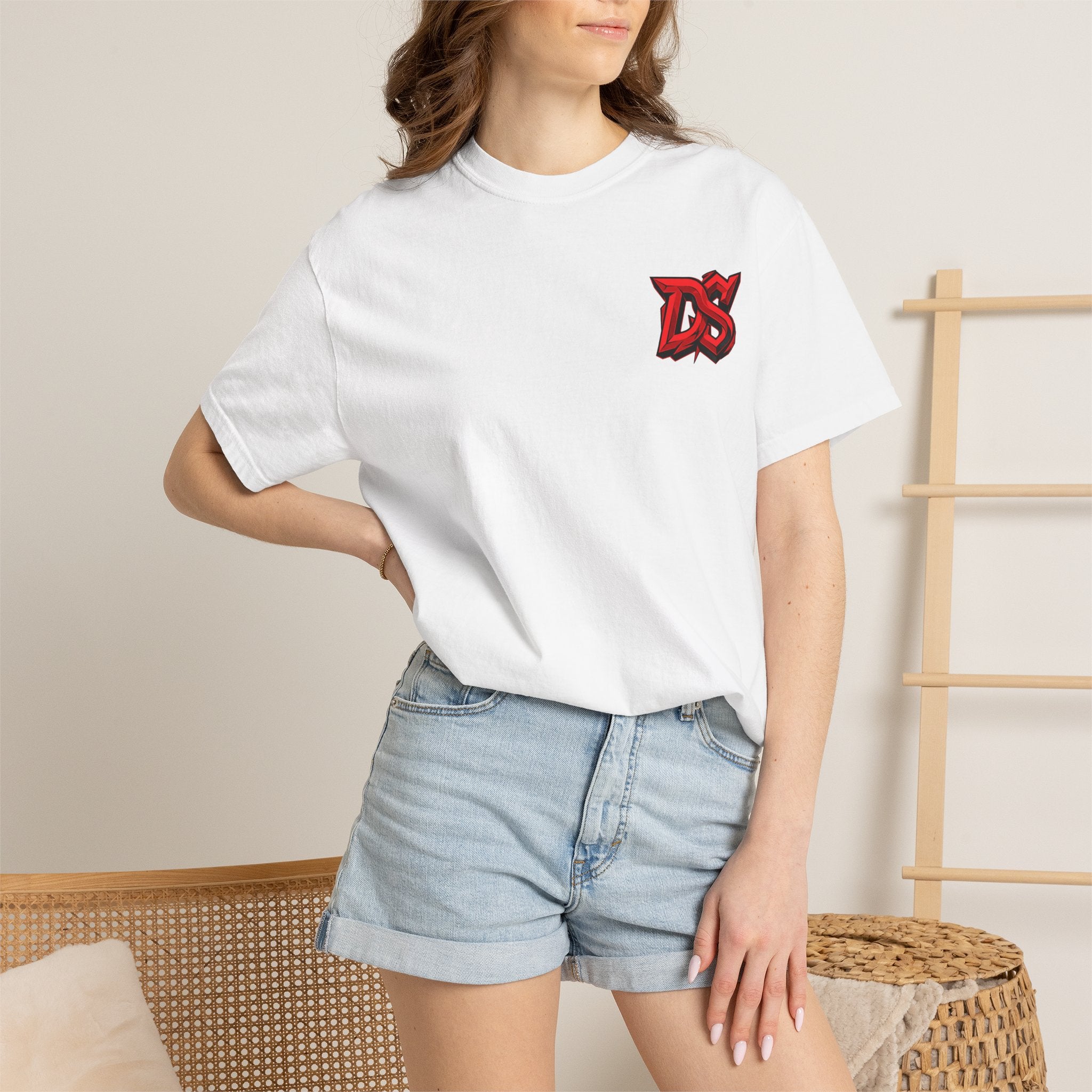 DawgieStyles 'Text Me!' Graphic T-Shirt