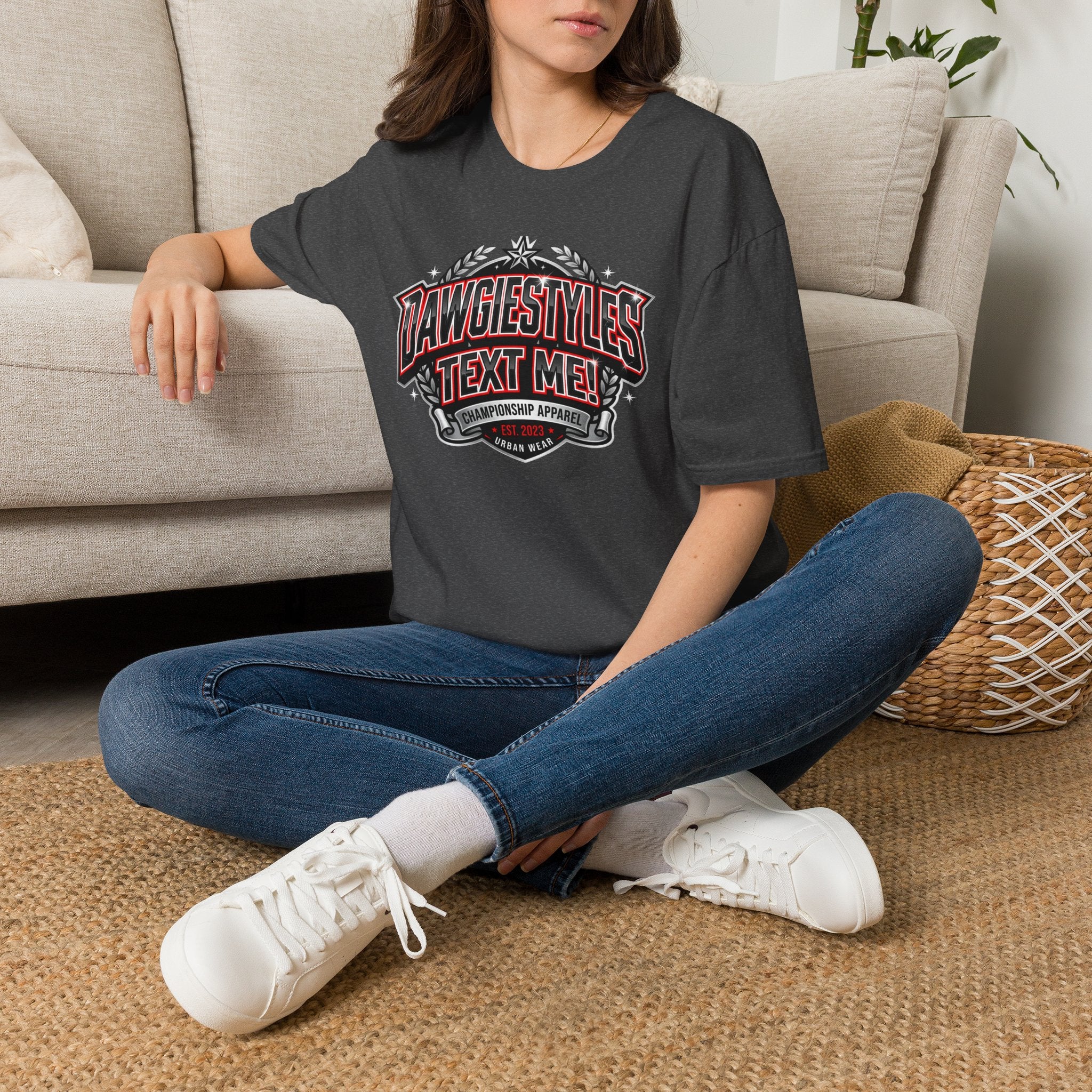 DawgiesTyles "Text Me!" Graphic T-Shirt